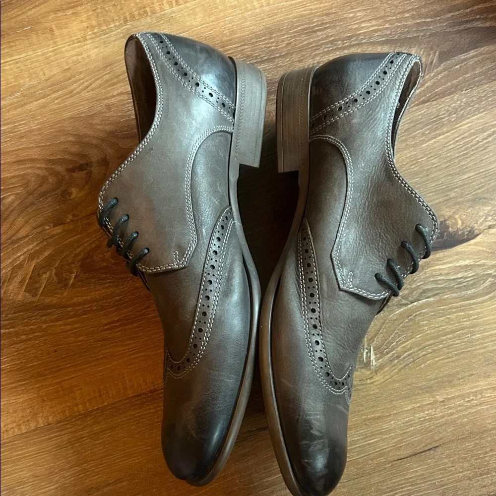 John Varvatos USA Men’s Wing Tip Dress Shoes size 10.5